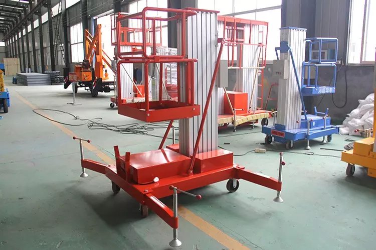 施工升降机焊接后,标准轴用作心理锻炼的参考 施工升降机焊接后,标准轴用作心理锻炼的参考